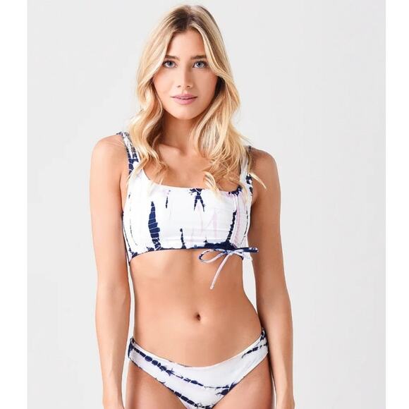 L*Space Wilder Bikini Top in Liberty Tie Dye Size Medium NWOT - Picture 1 of 4